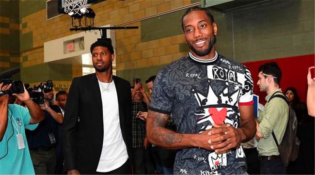 记者：国米、尤文和水晶宫想冬窗引进阿克，曼城要价3500万欧（记者：阿克成国米、尤文与水晶宫冬窗目标，曼城标价3500万欧）