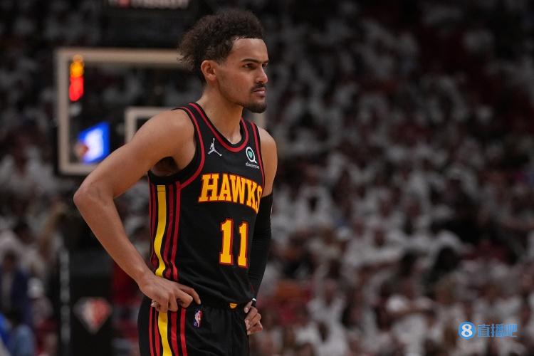 欧文突破防守助攻制胜（欧文强突破防线妙传制胜）