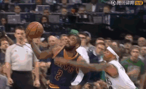 路易斯-迪亚斯导致阿什拉夫受伤，摩洛哥记者：你是个罪犯（阿什拉夫受伤引争议，摩洛哥记者怒斥路易斯-迪亚斯：“你是罪犯”）